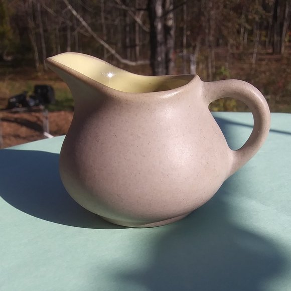 Pigeon Forge Pottery creamer Neutral color with a yellowish glazed inter… - Picture 1 of 15
